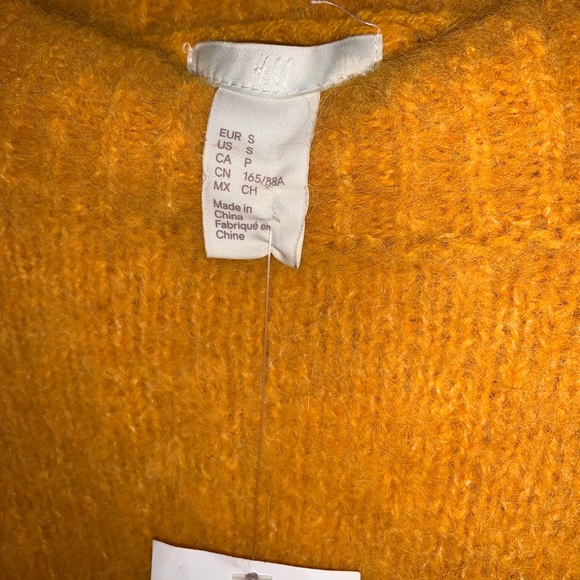 H&M ALPACA WOOL SWEATER - Picture 3 of 4